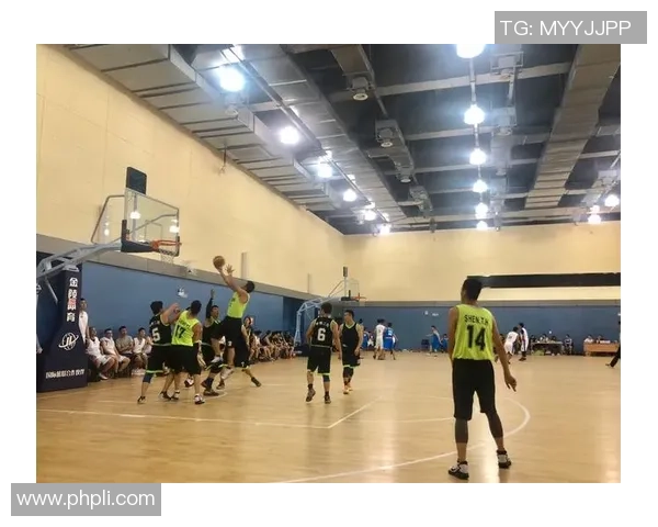 赛后分析：上海足球队与杭州足球队心理素质的较量与启示