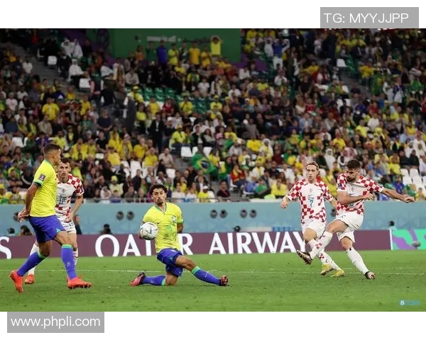 足球明星黄昏时刻的高清照片展现他们的辉煌与沉思